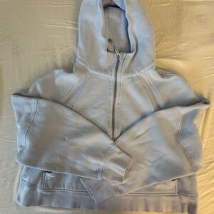 Cropped Light Blue Lululemon Scuba sz M/L